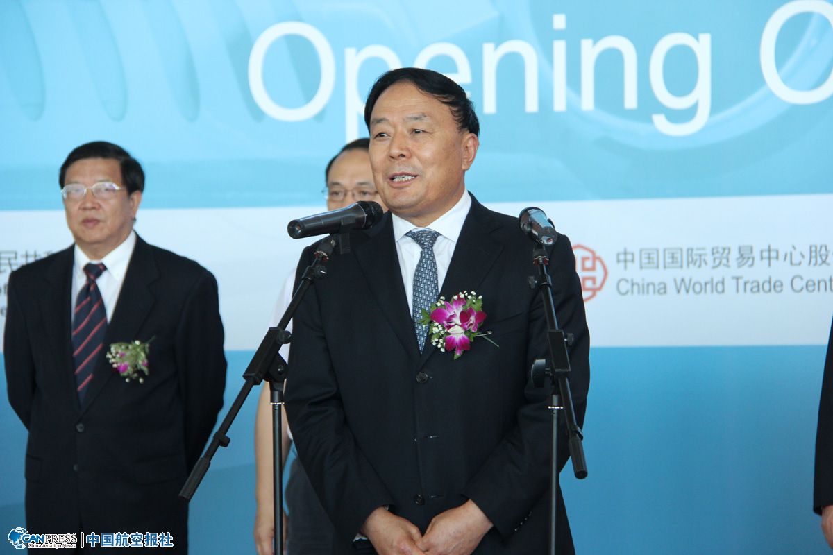 2012������(gu��)�H�̄�(w��)����չ�[��(hu��)�_Ļ ��������o